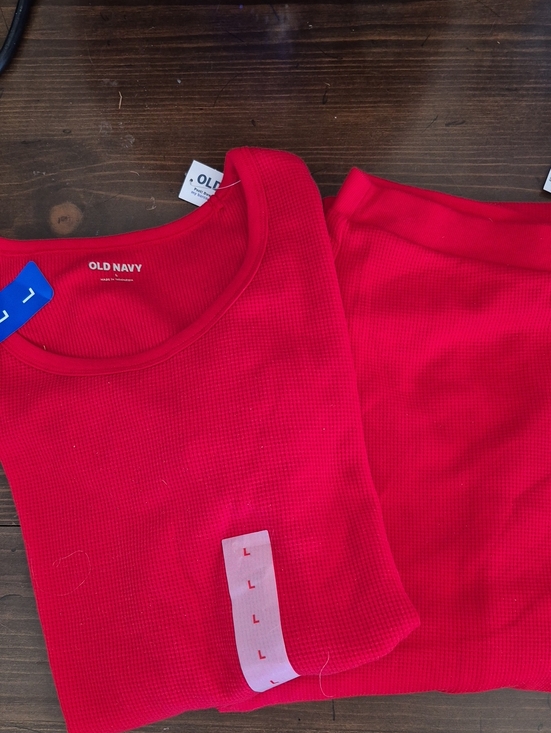 Old Navy Other - Old Navy Bright Red Waffle Thermal PJ Set